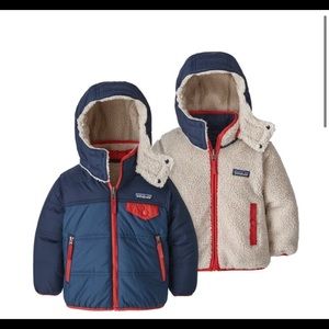 Baby boy Patagonia reversible coat w/ removable hood. Worn once. Size 6-12m